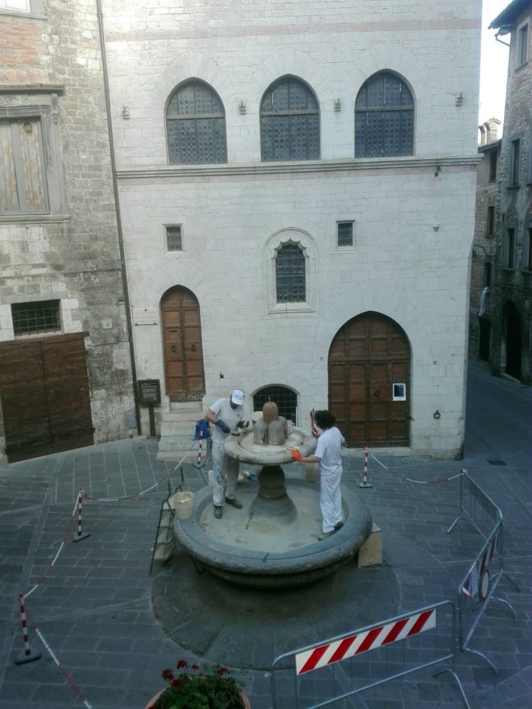 Fontana di San Giuliano detta "del Bargello"